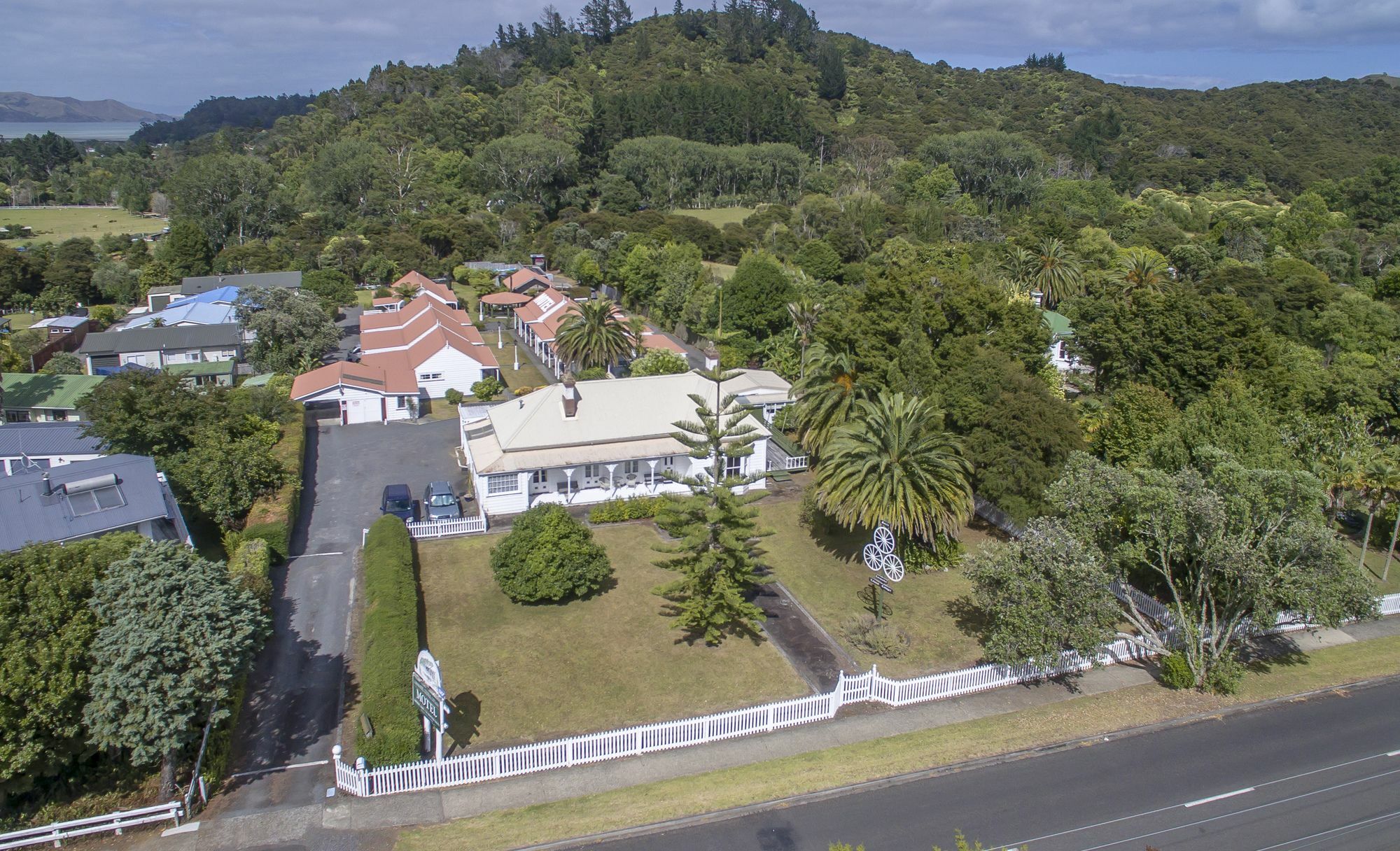 Coromandel Cottages Exteriör bild